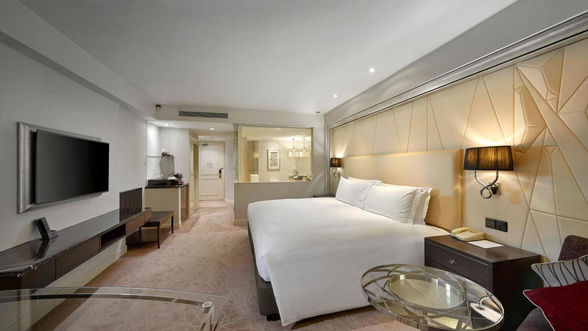 Intercontinental By Ihg 5*